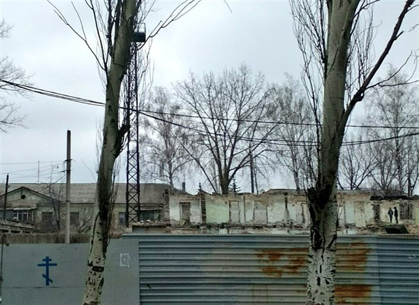 От здания милиции в Никитовском районе Горловки остались одни руины