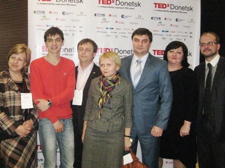 Мэр Горловки знакомился в Донецке с новым типом городского человека  - Homo Urbanus и современными компьютерными технологиями