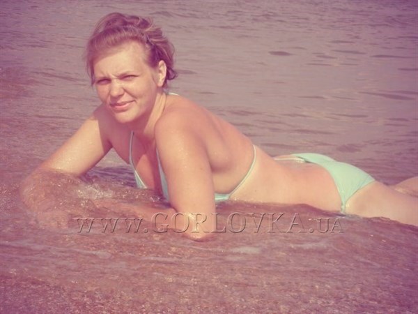 «Загорелое лето»: в конкурсе пляжных фотографий на сайте Gorlovka.ua победила Маргарита Шелихова