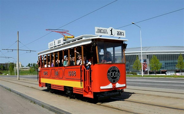 Жителей и гостей Донецка приглашают покататься на ретро-трамваях