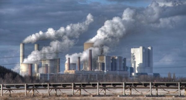 Дышите глубже, господа: в Горловке насчитывается около 300 предприятий, загрязняющих атмосферу