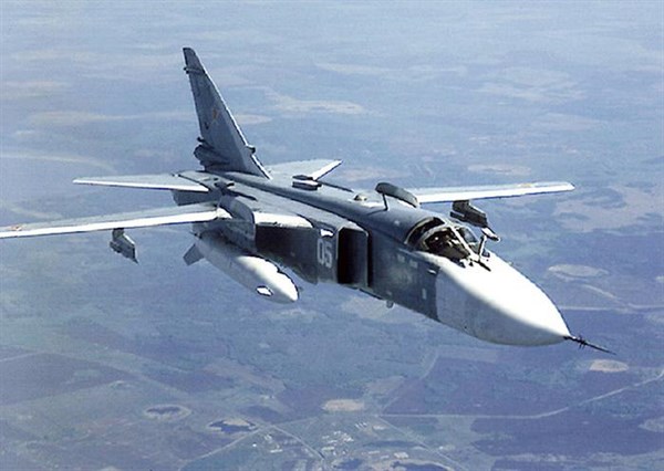 Утреннее появление СУ-24 и МиГов над Горловкой: самолеты направились в сторону Краматорского аэродрома, а по ним стреляли из ПЗРК
