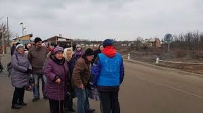 Жителям "ЛДНР" в Украине отменили обязательную верификацию и пересечение КПВВ каждые 60 дней 