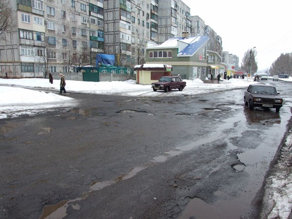 Мэр оккупированной Горловки критикует бывших градоначальников города, которые не делали дороги