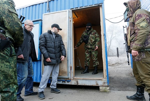 Опубликованы фотографии украинцев, которых будут менять на экс-беркутовцев. ИНФОРМАЦИЯ ОБНОВЛЯЕТСЯ