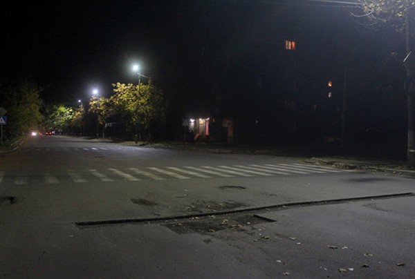 В Горловке приступили к ремонту дорог.  (ФОТО)