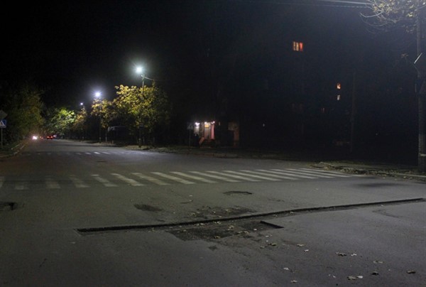 В Горловке приступили к ремонту дорог. (ФОТО)