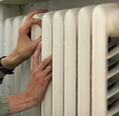 Все силы на свет и воду: в мэрии назвали основные причины отсутствия тепла в домах горловчан этой зимой