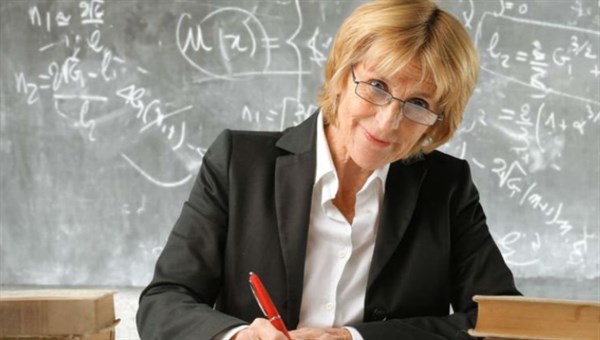 В Україні вчителям з прифронтових областей збільшили зарплати