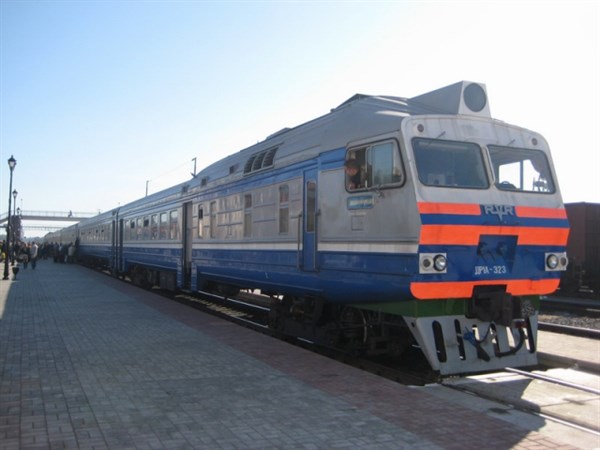 В связи с блокированием железнодорожного моста отменен поезд «Луганск-Киев», проходящий через Горловку