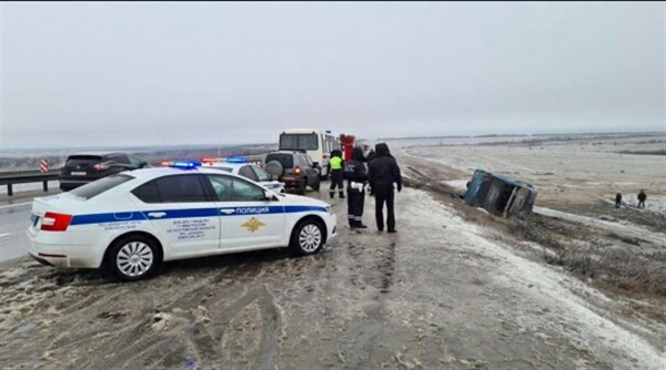 На Ростовской трассе разбился пассажирский автобус "Москва-Донецк". Есть погибшие