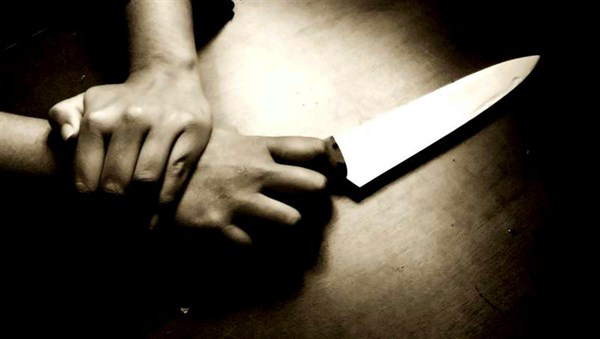 Горловская полиция задержала преступника, убившего своего соперника кухонным ножом 