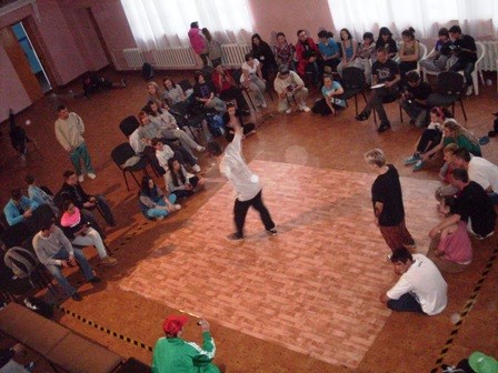 В Горловке соревновались любители брейк-данса из разных городов Донецкой области 