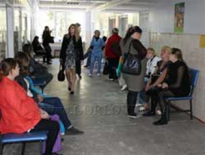 Лечиться в Горловке можно до 14.00, время работы городских больниц увеличилось на один час