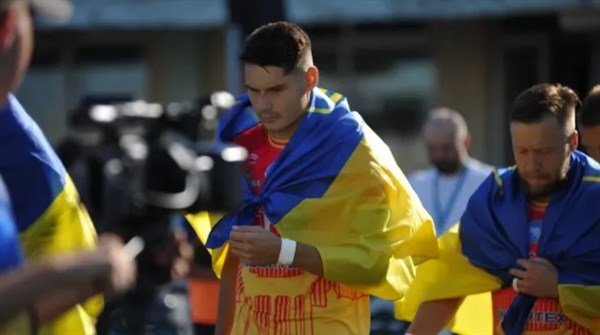 Футбол в еміграції та евакуації: як клуби й вболівальники з Донеччини тримають зв'язок з улюбленою грою
