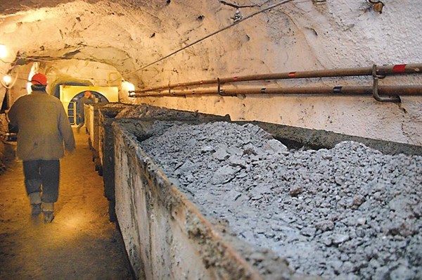 Из-за отсутствия взрывчатки и леса на шахтах Горловки могут возникнуть перебои с угледобычей