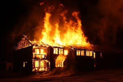 Пожар и кража: чрезвычайные происшествия в Горловке 