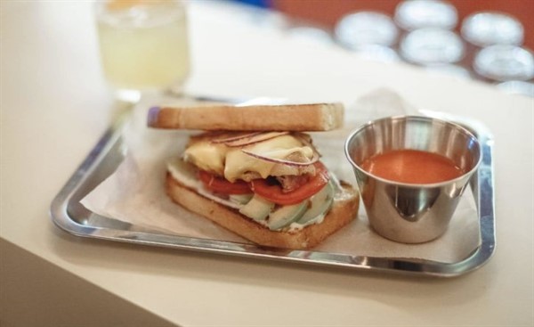 Cэндвичи от GamaBC – сделайте фаст-фуд полезным!