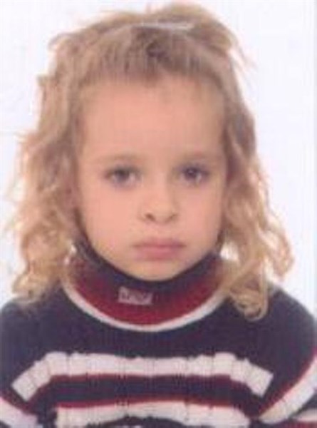 Творите добро: трехлетняя горловчанка Даша Малец срочно нуждается в лечении