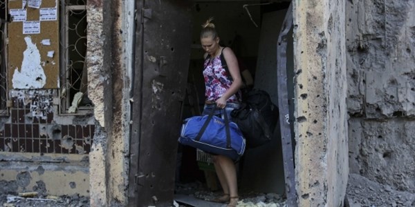 В Горловке в заложники взяли школьного завхоза, разрешавшего землякам прятаться в подвале