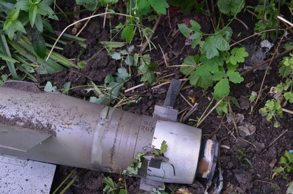 Снаряды нашли на Гольме и в Никитовке: в результате авиационного налета один человек погиб и несколько раненых 