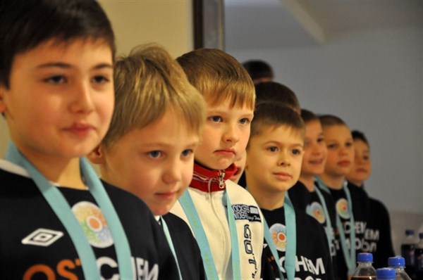 Восьмилетние футболисты из Горловки стали призерами престижного Международного турнира в Казахстане 