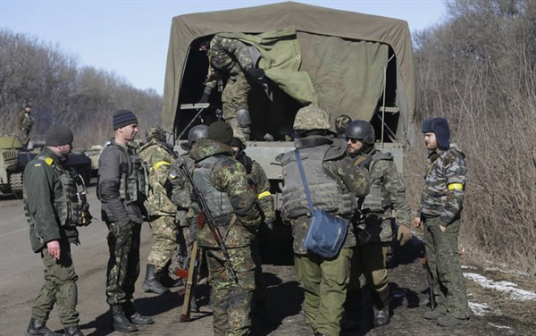 Генштаб Украины сообщил, сколько военных попало в плен во время выхода из Дебальцево