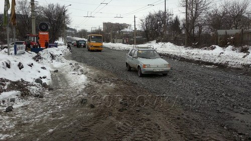 В Горловке ремонтируют дороги, но денег выделяется очень мало
