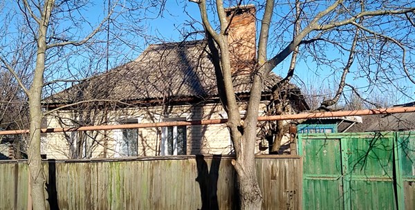 История одного дома в Горловке на Короленко: элитный поселок превращается в руины (ВИДЕО)