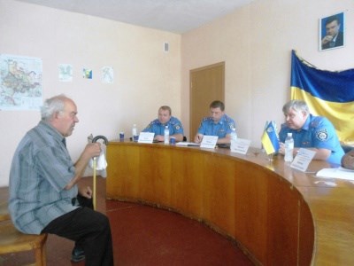 Главный милиционер Горловки посетил Зайцево и понял, что "острых проблем в поселке пока не существует"