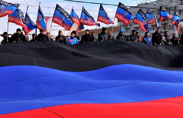 Хотят ли русские войны: 4 мнения жителей Санкт-Петербурга о событиях на Донбассе