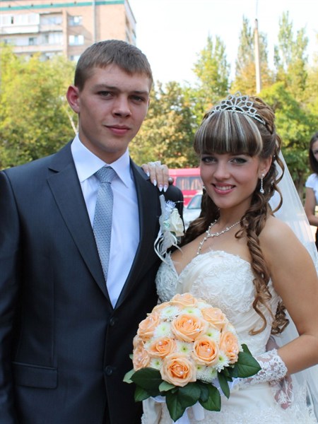 Итоги «Осеннего свадебного марафона»: 758 голосов хватило для победы Мстиславу и Эльмире Григорьевым