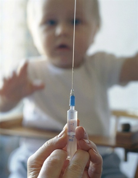 «Полгода назад в Горловке после вакцины умерла новорожденная малышка», сообщил депутат Генпрокурору Украины