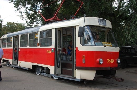 Тендер вновь не состоялся: Горловское ТТУ опять перенесло сроки закупки 10 трамваев и просит у города 5,5 миллионов гривен