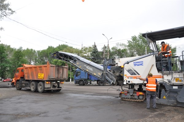 "Стирол" потратил более 2,5 миллиона гривен, чтобы отремонтировать дорогу, связывающую предприятие с центром города 