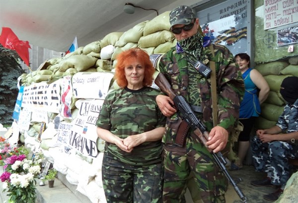 Соратники зовут ее Трофимовна, а муж подарил камуфляж: как в Горловке формируется женский батальон 