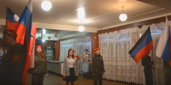 "Мама Россия мама"- горловские дети поздравили дивизион батальона "ДНР" Корса   