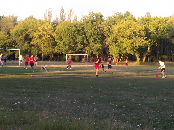 В Горловке стартовал Чемпионат по дворовому футболу «Ярдбол-2013» (фото)