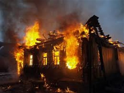 В Зайцево в результате прямого попадания снаряда загорелся жилой дом