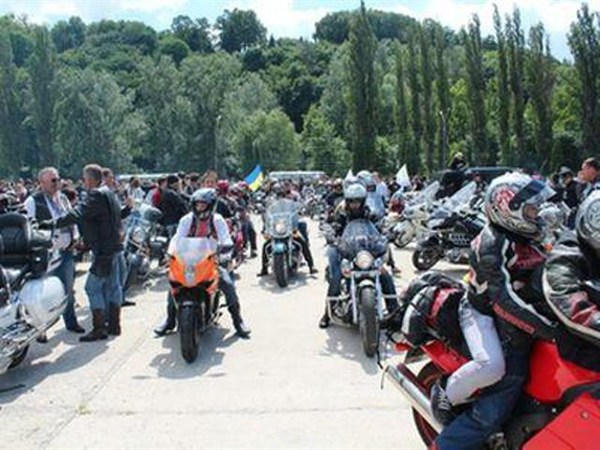 «Мотозабой-2012»: в Горловку съедутся байкеры со всей Украины и откроют памятник мотоциклу