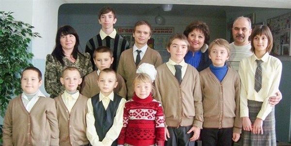 Дожились в «народной республике»: из Великого Новгорода  учащимся пришли комплекты школьной формы (ФОТОФАКТ)