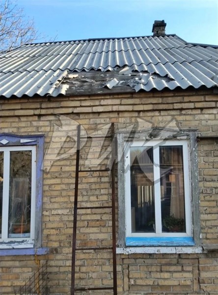Горловка под атаками дронов: повреждено коммунальное предприятие, ранен местный житель 