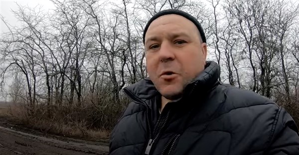 Из Горловки в Россию: местный житель рассказал, как покупал себе машину (ВИДЕО)
