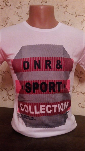 В Горловке продают футболки с надписью "DNR"