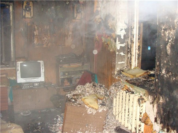 Сегодня ночью в Пантелеймоновке в собственной квартире сгорел мужчина