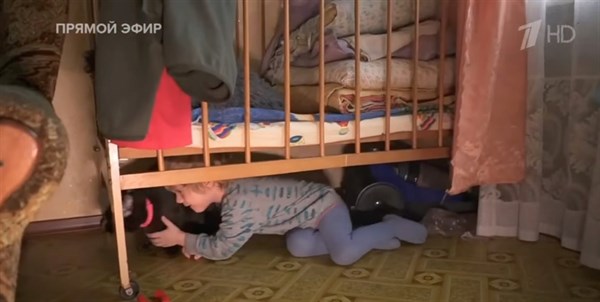 Жизнь в поселке Комарова: о чем мечтают дети и взрослые под каждодневными обстрелами в Горловке