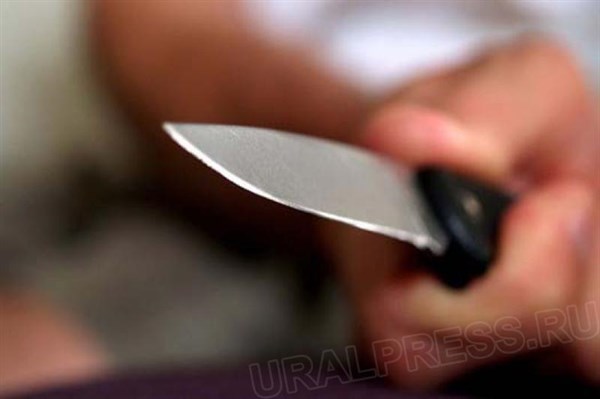 Горловчанин убил кухонным ножом жителя Енакиево в его квартире 