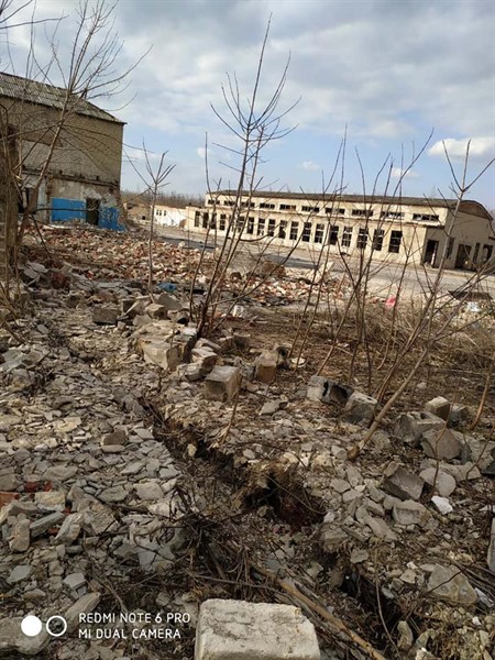 Опубликованы фотографии предприятия в Горловке, где трое местных жителей погибли при распиле снаряда 