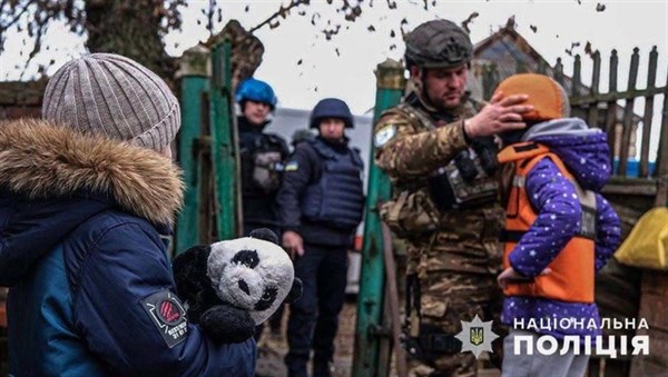 На Донетчине расширили принудительную эвакуацию детей: Краматорску и Славянску нужно быть готовыми
