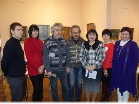 Горловский художественный музей приглашает посетить выставку "Енакиевская палитра"